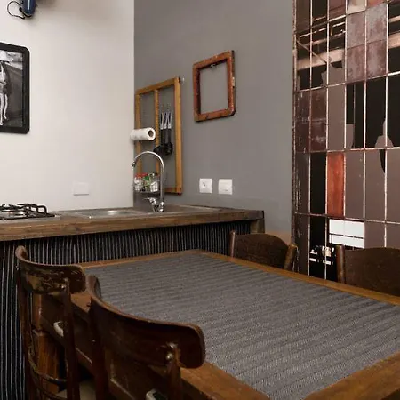 San Salvario Apartment *